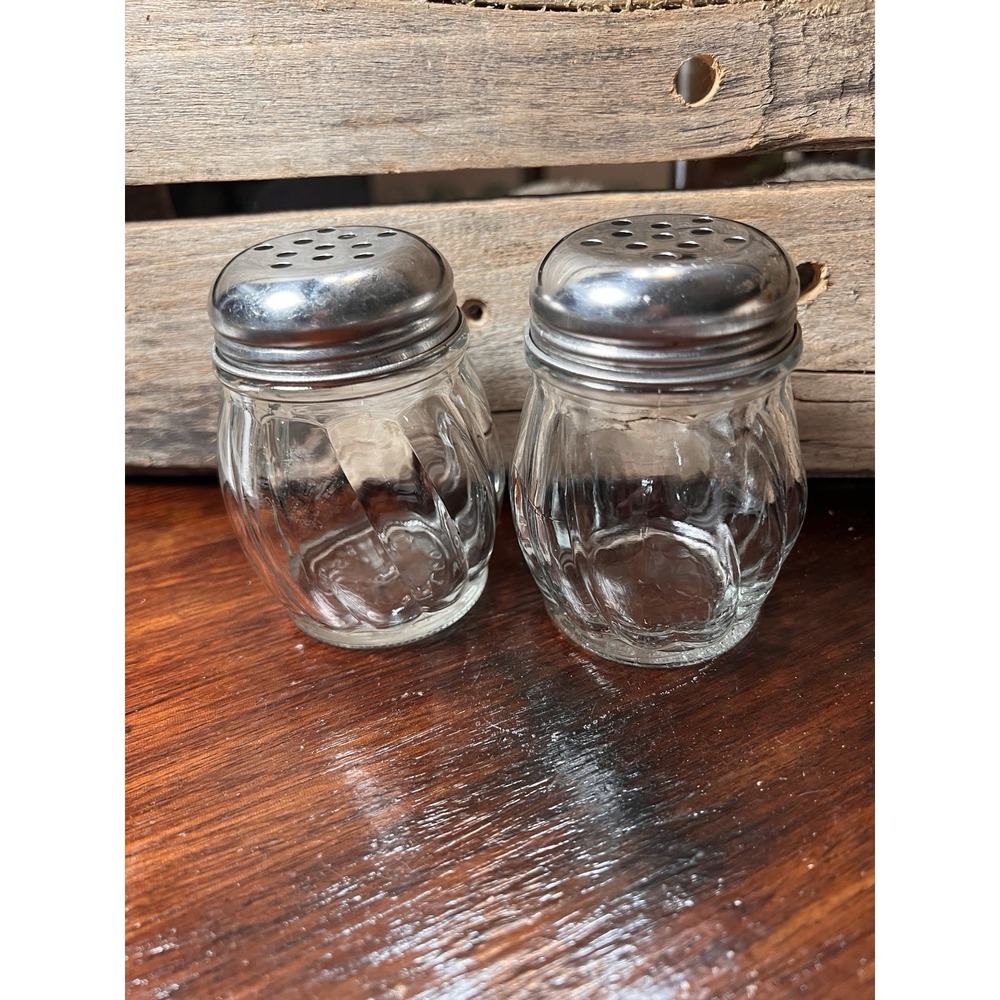 Set of 2 Glass Cheese and Spice Shakers w/ Perforated Caps Libby of Canada